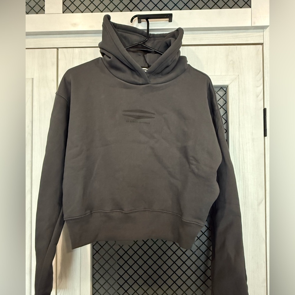 Women’s cropped Harley-Davidson NWT Hoody Sweatshirt Storm Grey